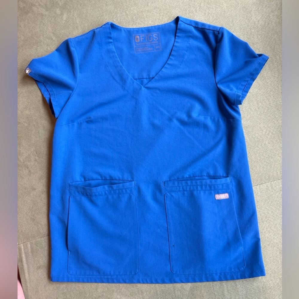 Women’s XXS Figs Technical Collection Scrub Top in Royal Blue